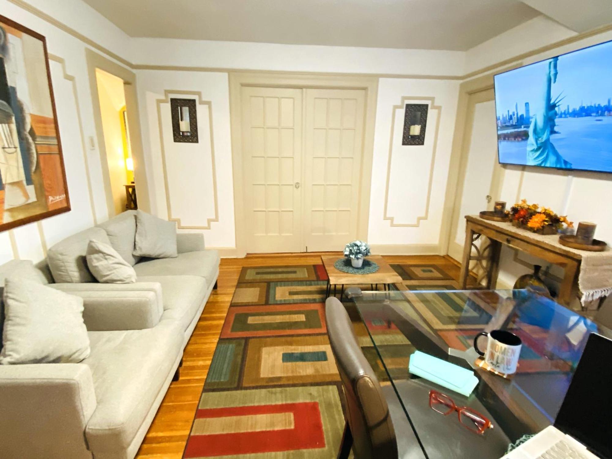 Nyc Cozy Private Bedroom With Free Parking & Near Subway - Business & Tourists Apartamento Nova York