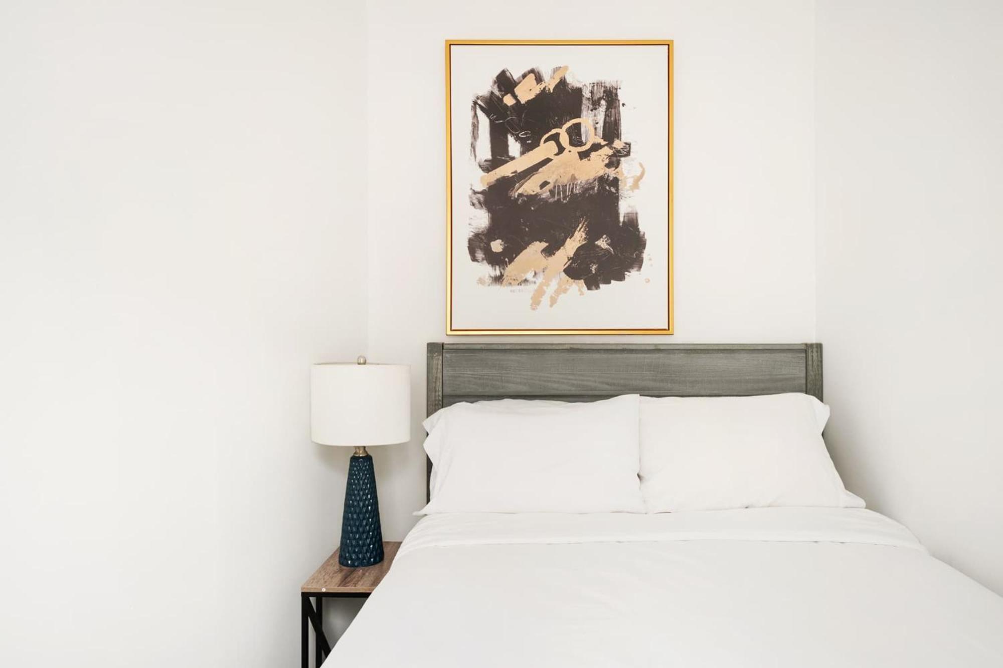 Căn hộ 428-2e Newly Furnished 2br