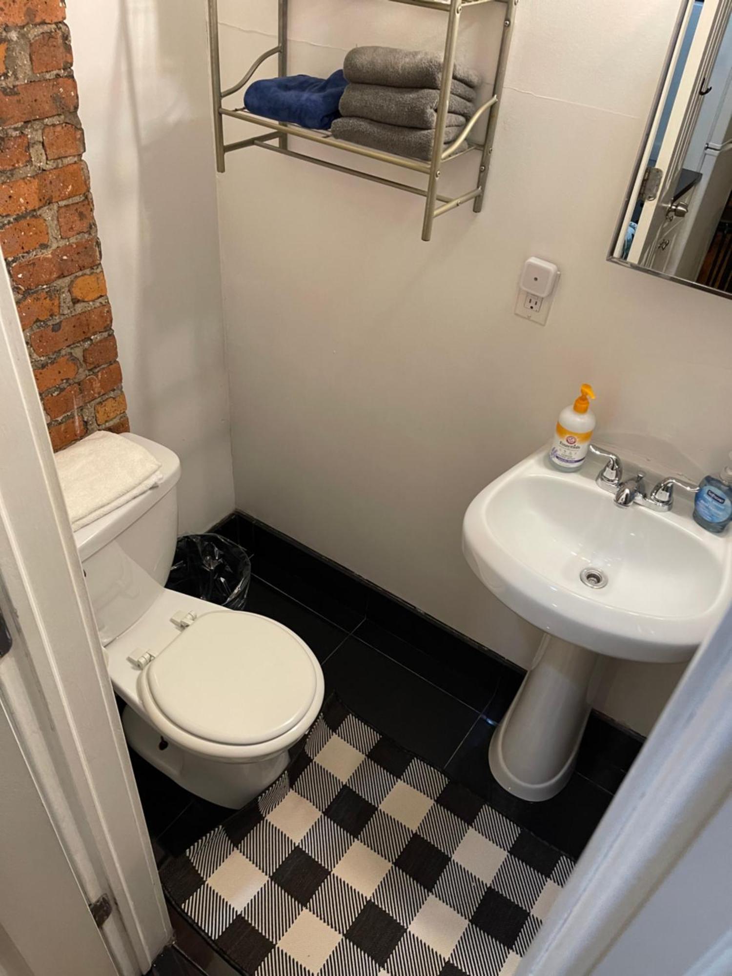 Nestel Nest 1 Bedroom Apartment Căn hộ *