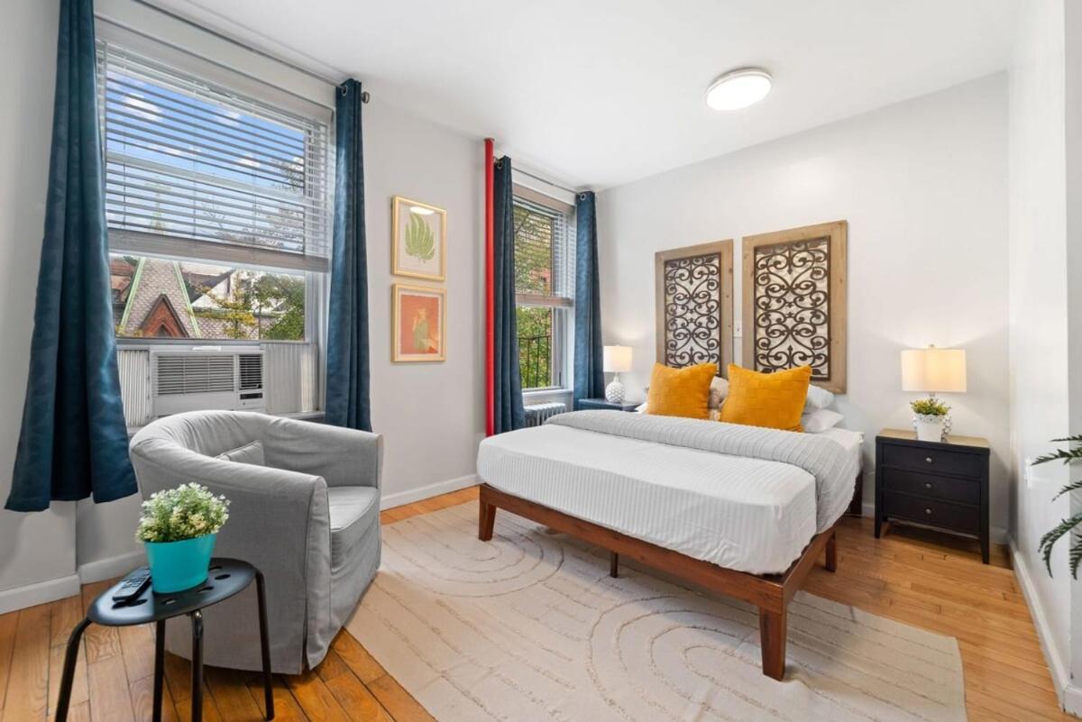 Convenient 2br - Walking Distance To Times Square * Nova York
