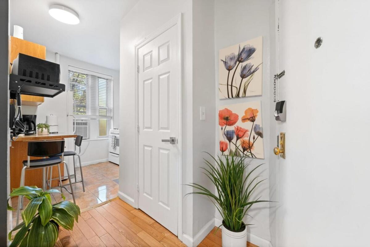 Convenient 2br - Walking Distance To Times Square Nova York