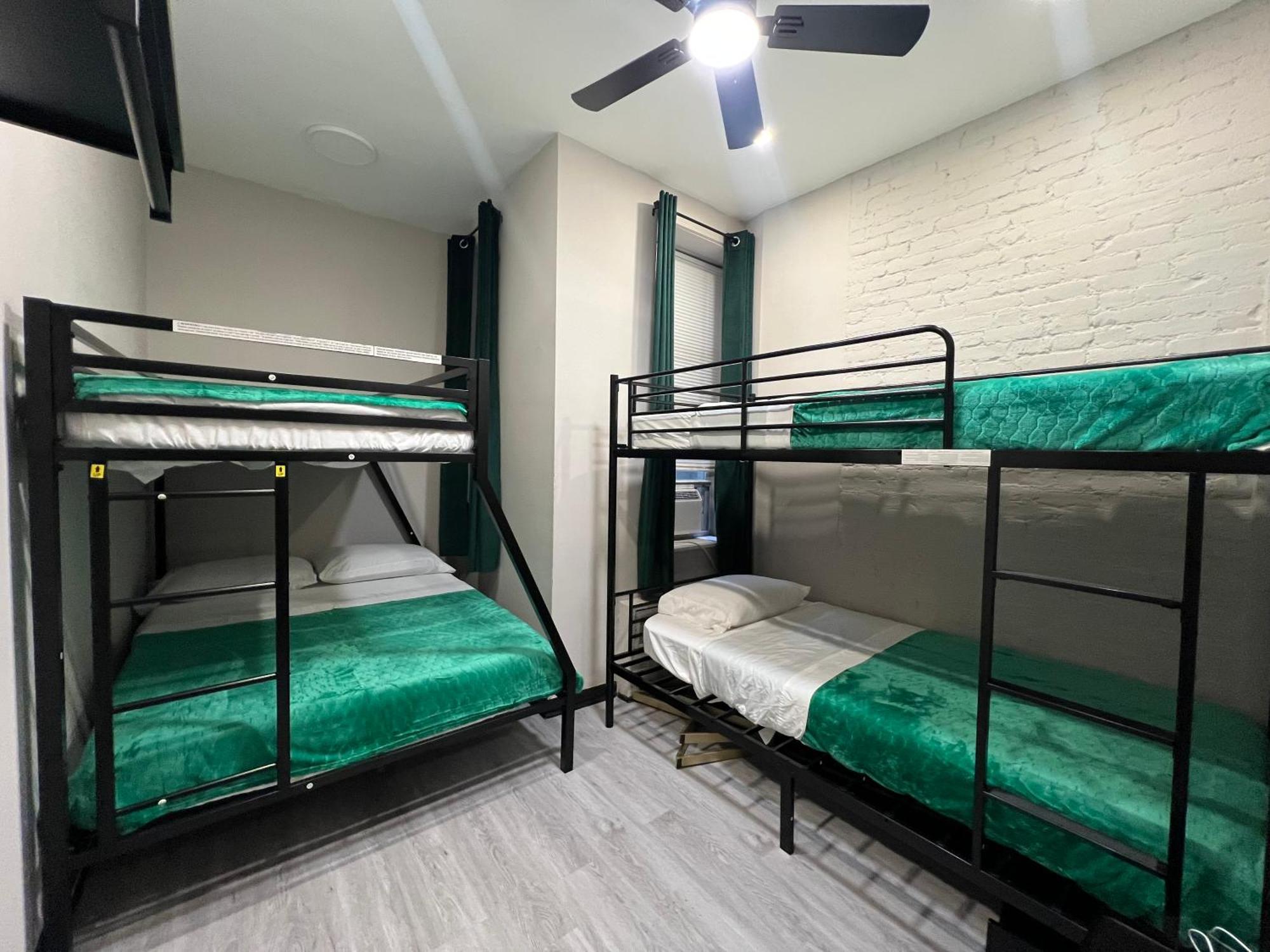 The Midtown Marquis Apartment *
