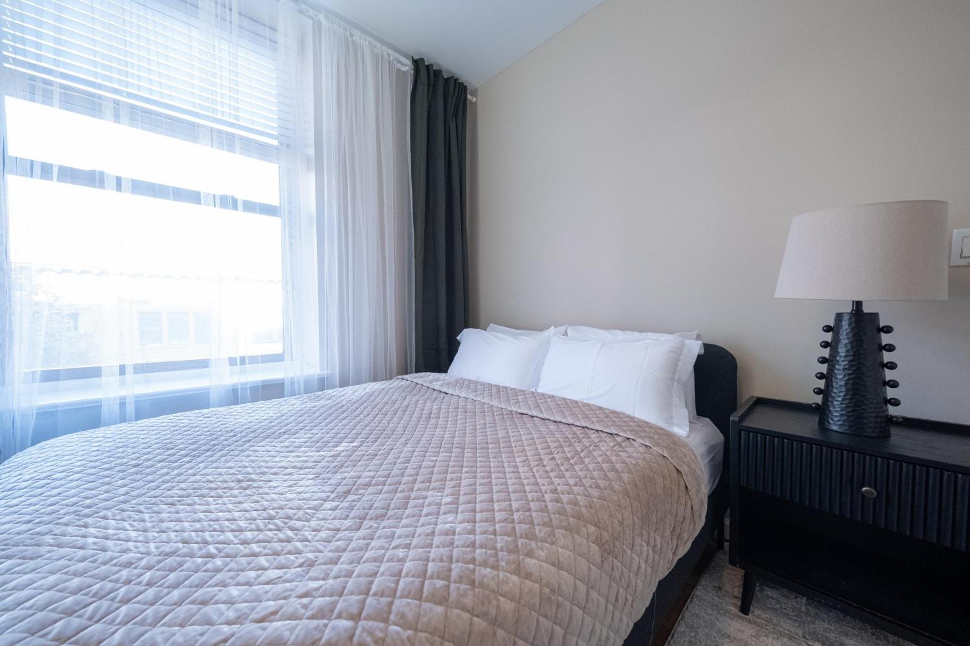 3br Two Blocks To Park Elevator, Laundry, Virtual Doorman New York