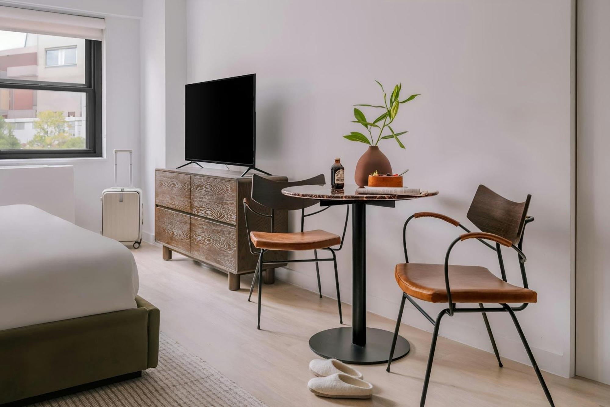 Sonder By Marriott Bonvoy The Nash Midtown East Khách sạn hẻo lánh