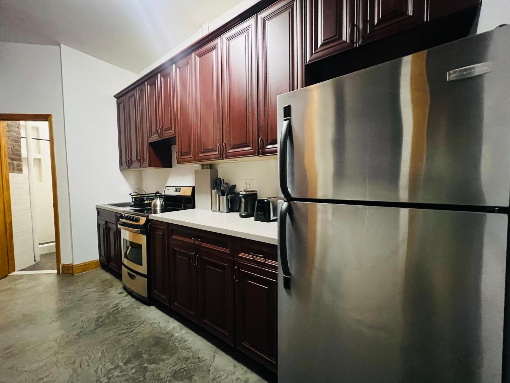 The Manhattan 44 Apartment