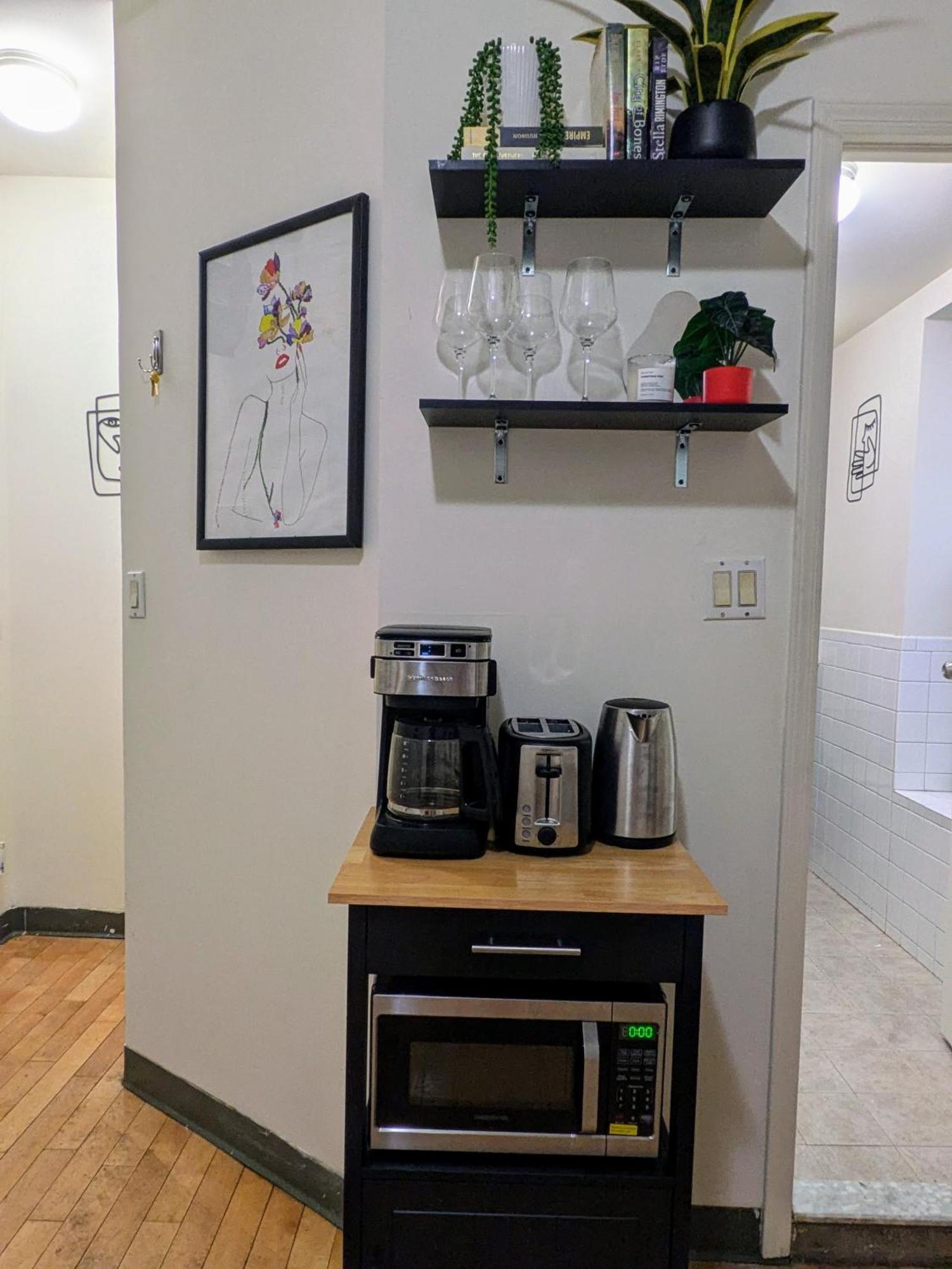 Steps From Everything - Modern 1-bdr In Downtown's Union Square Nova York