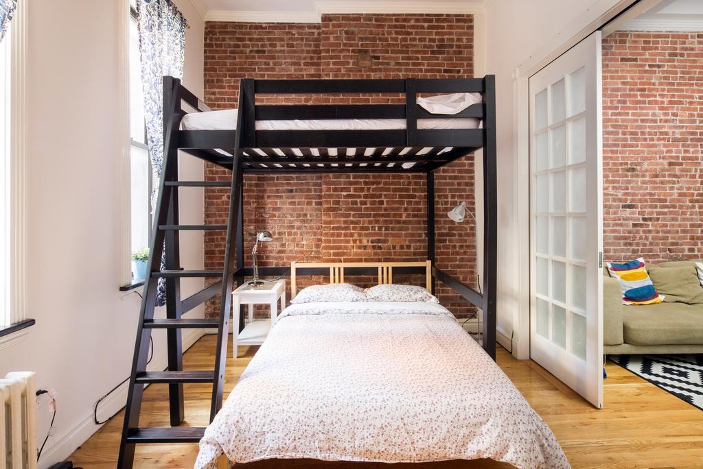 La Casa De Mis Primos Arisa Nova York