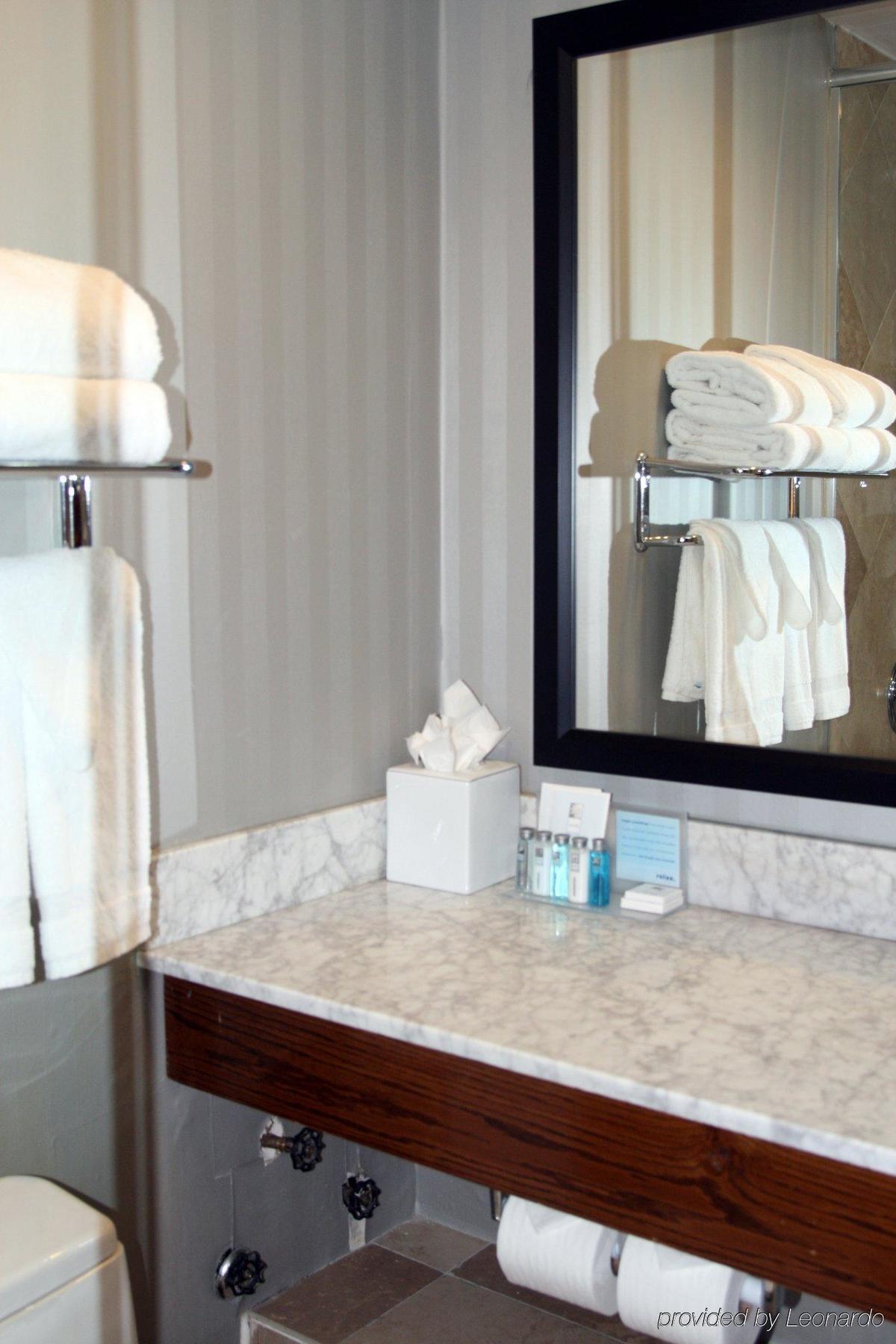 Hotel Hampton Seaport Financial District New York