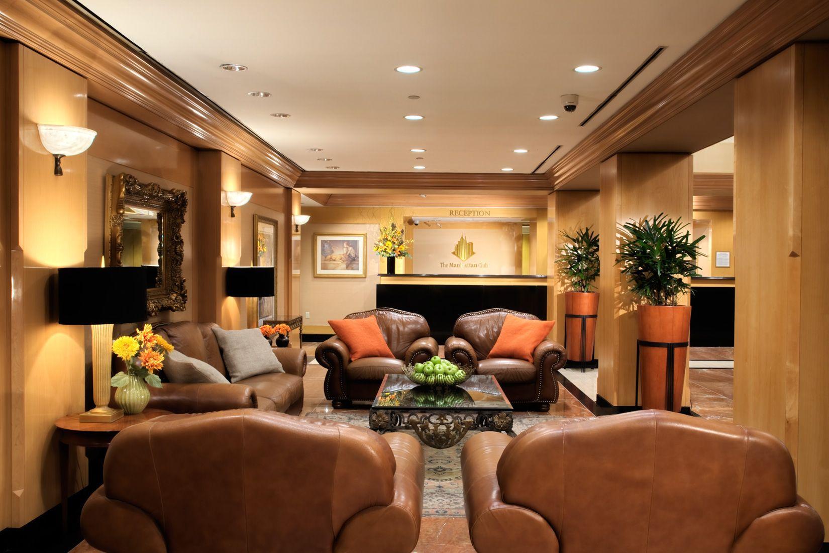 Khách sạn The Manhattan Club 4*