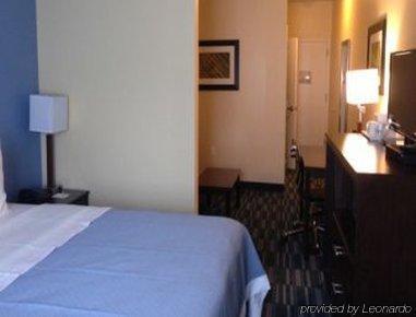 Days & By Wyndham Ozone Park/jfk Airport Nova York