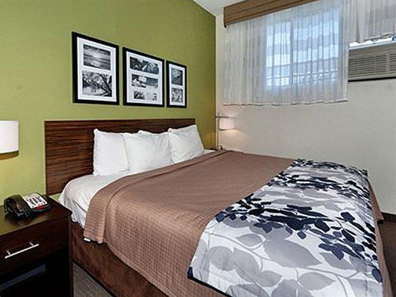 Khách sạn Cresthaven Jamaica-jfk