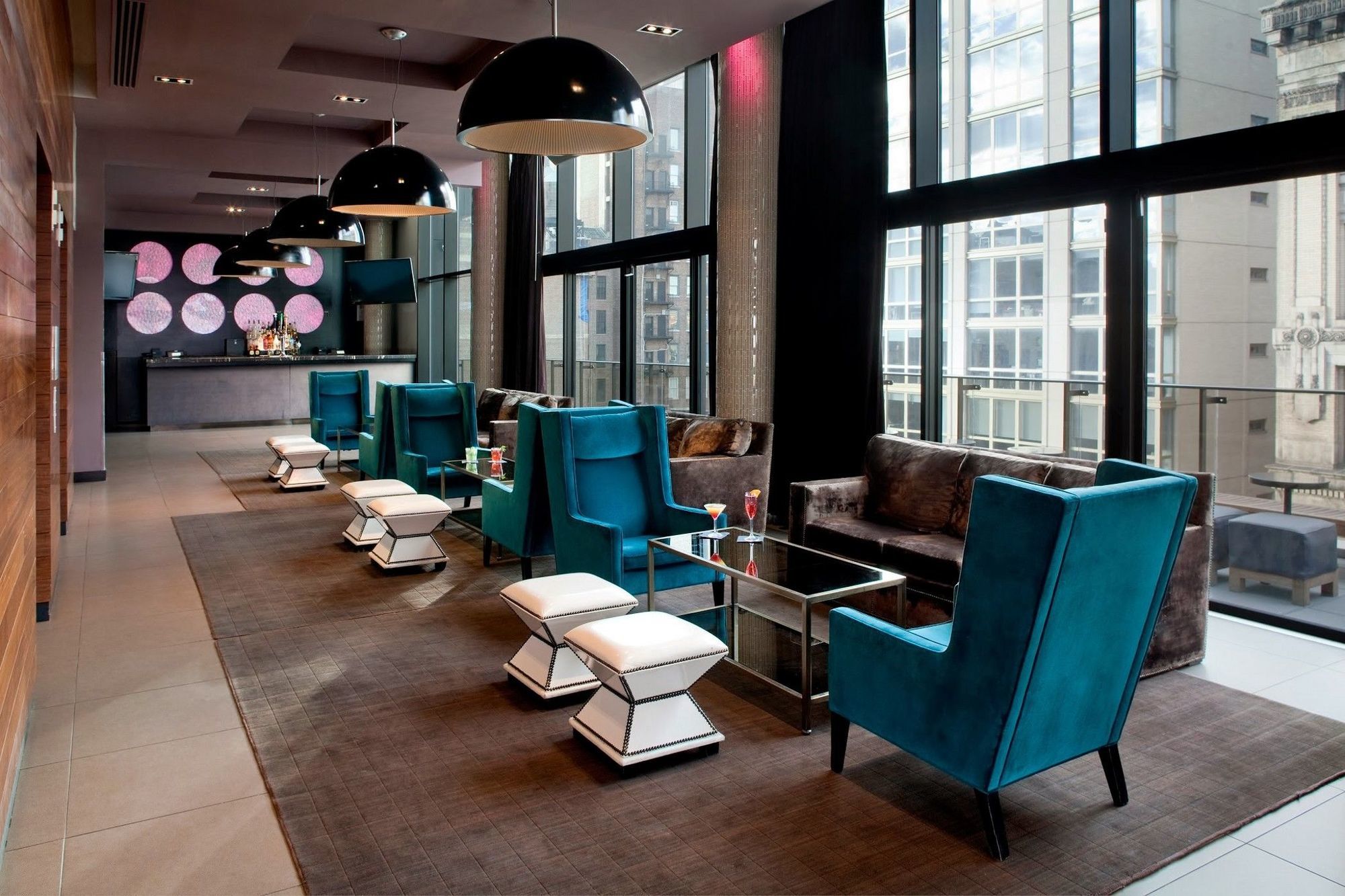 Khách sạn Royalton Park Avenue