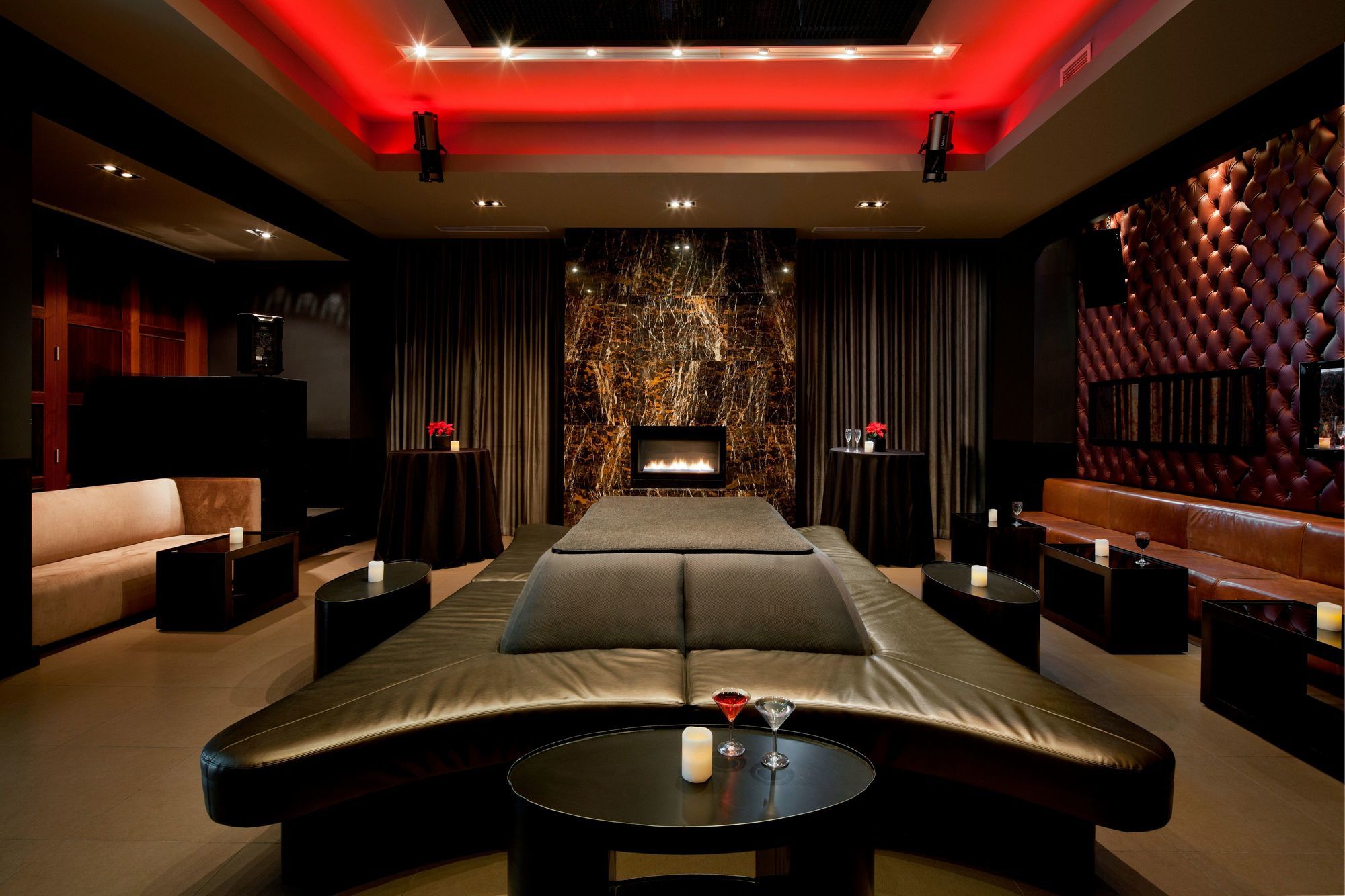 Khách sạn Royalton Park Avenue