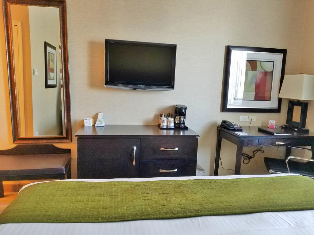 Western Plaza Hotel Nova York