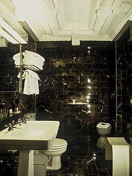 Khách sạn Club 4*