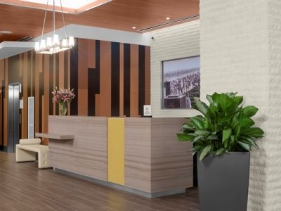 Khách sạn Hilton Garden - Times Square 3*
