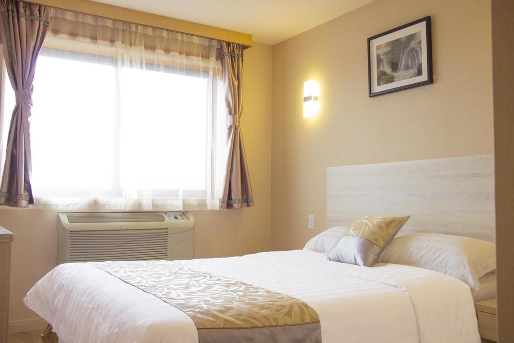 Phoenix Brooklyn Sunset Park (adults Only) Khách sạn