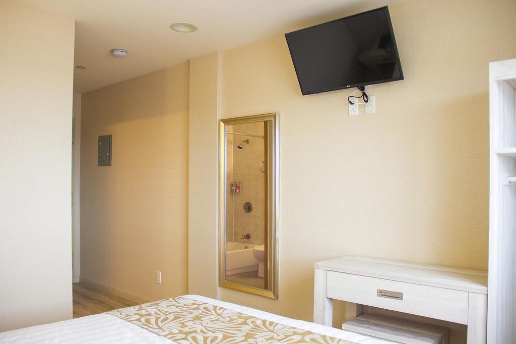 Khách sạn Phoenix Brooklyn Sunset Park (adults Only) 2*