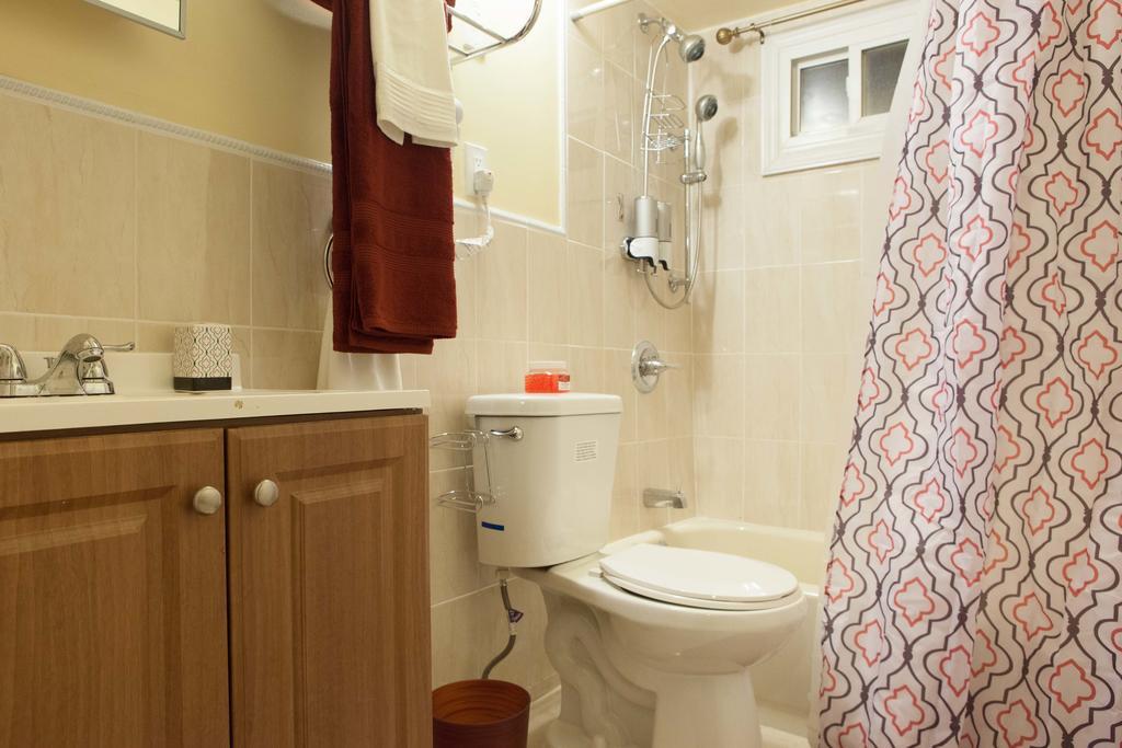 Căn hộ Studio And 1 Bedroom - Bronx *