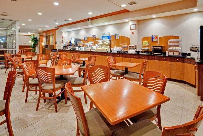 Express Chelsea By Ihg Khách sạn 3*