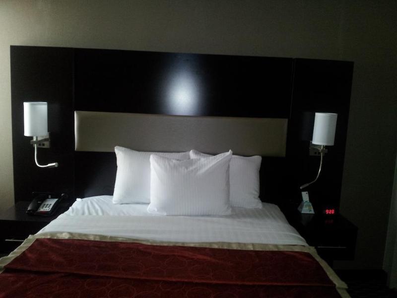 Khách sạn Howard Johnson By Wyndham Jamaica Ny Near Airtrain Jfk New York