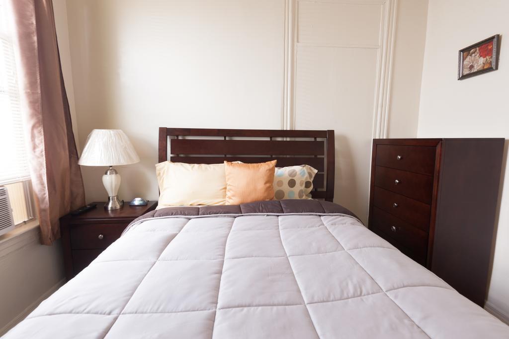 Căn hộ Studio And 1 Bedroom - Bronx New York