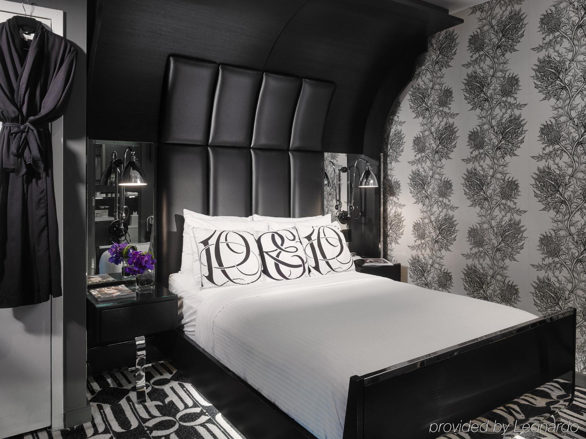 Night By Sb At Times Square Hotel Nova York
