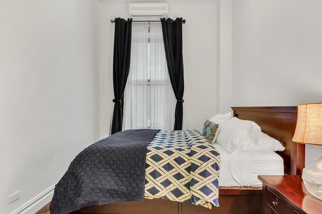 Apartment 3/2 Columbus Circle #3