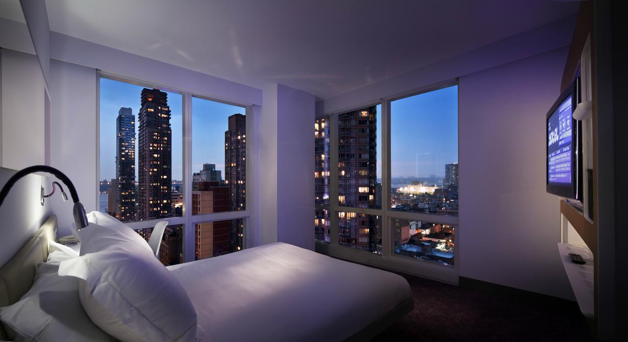 Khách sạn Yotel Times Square