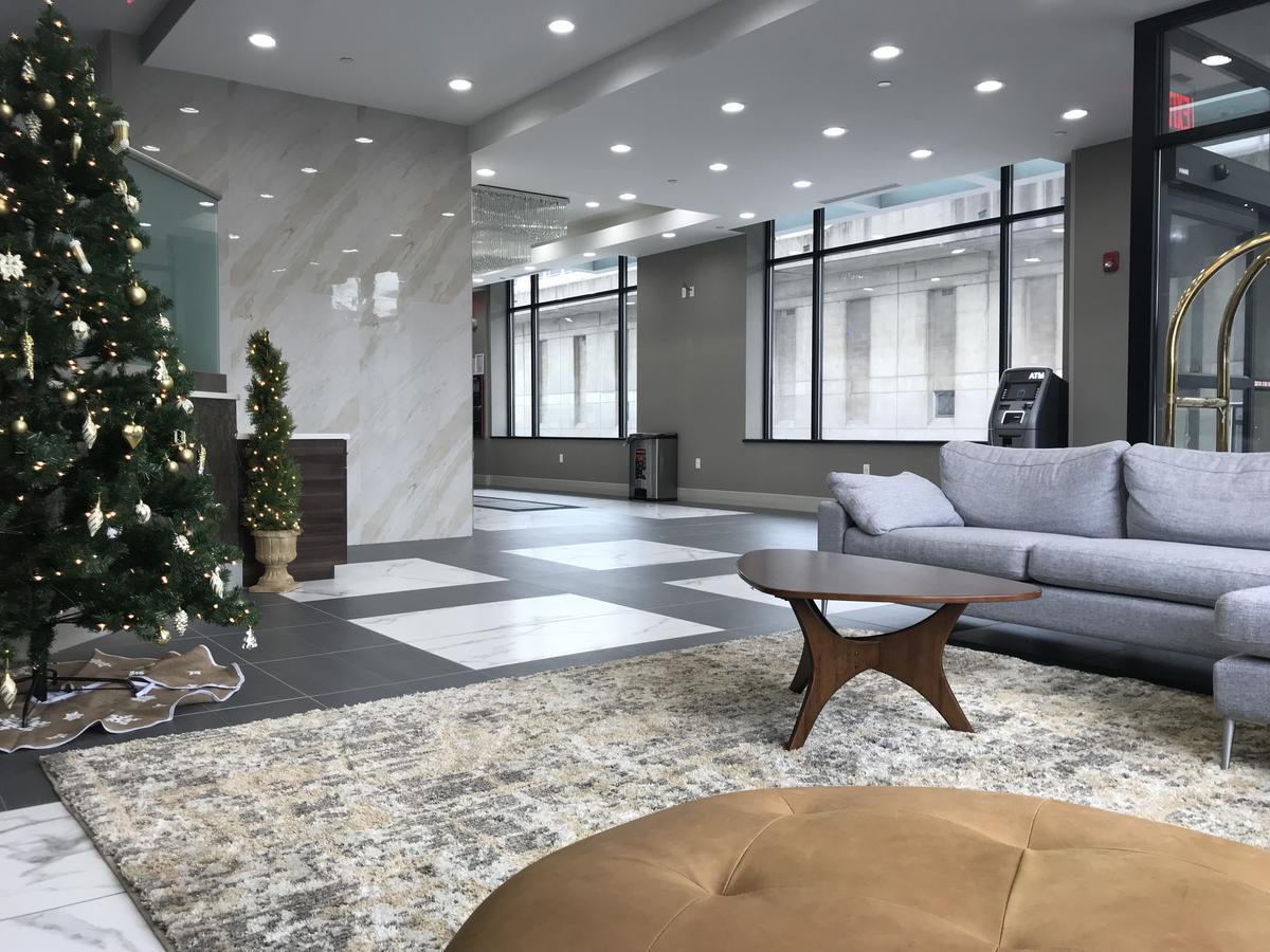 Khách sạn Wingate By Wyndham Jamaica Ny/ Airtrain Jfk