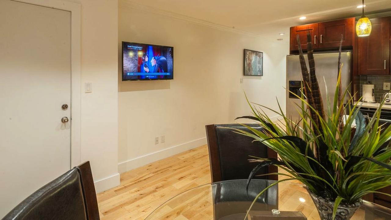 Căn hộ Luxury Duplex New York