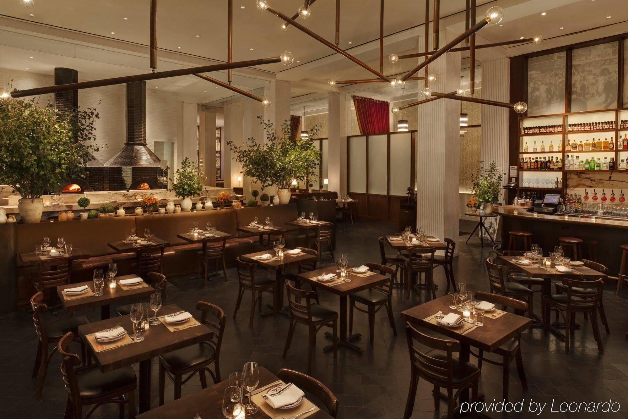 The Redbury Khách sạn