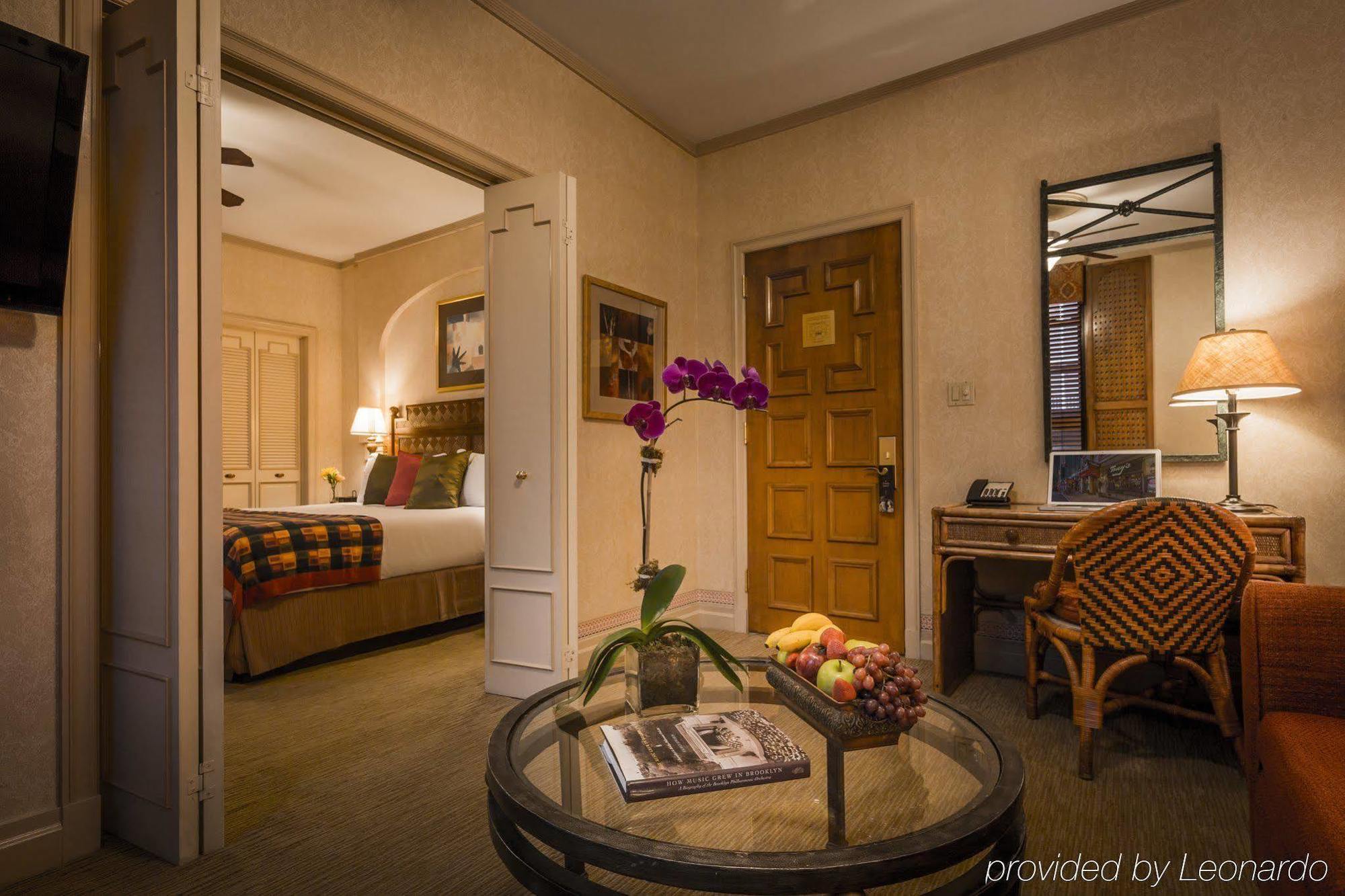 Khách sạn Casablanca By Library Collection 4*