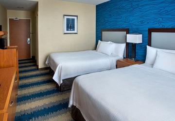 Khách sạn Fairfield By Marriott Laguardia Airport/astoria 3*