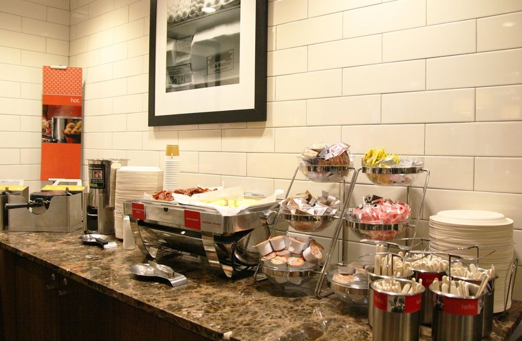 Khách sạn Hampton Manhattan Chelsea 3*