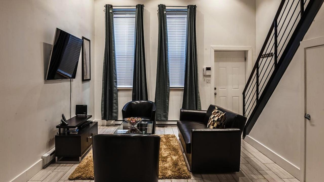 Apartment Triplex Carriage House New York