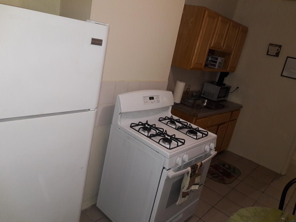 Studio And 1 Bedroom - Bronx