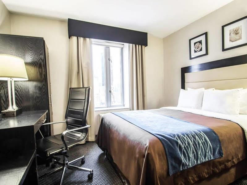 Comfort Times Square South Area Khách sạn 3*
