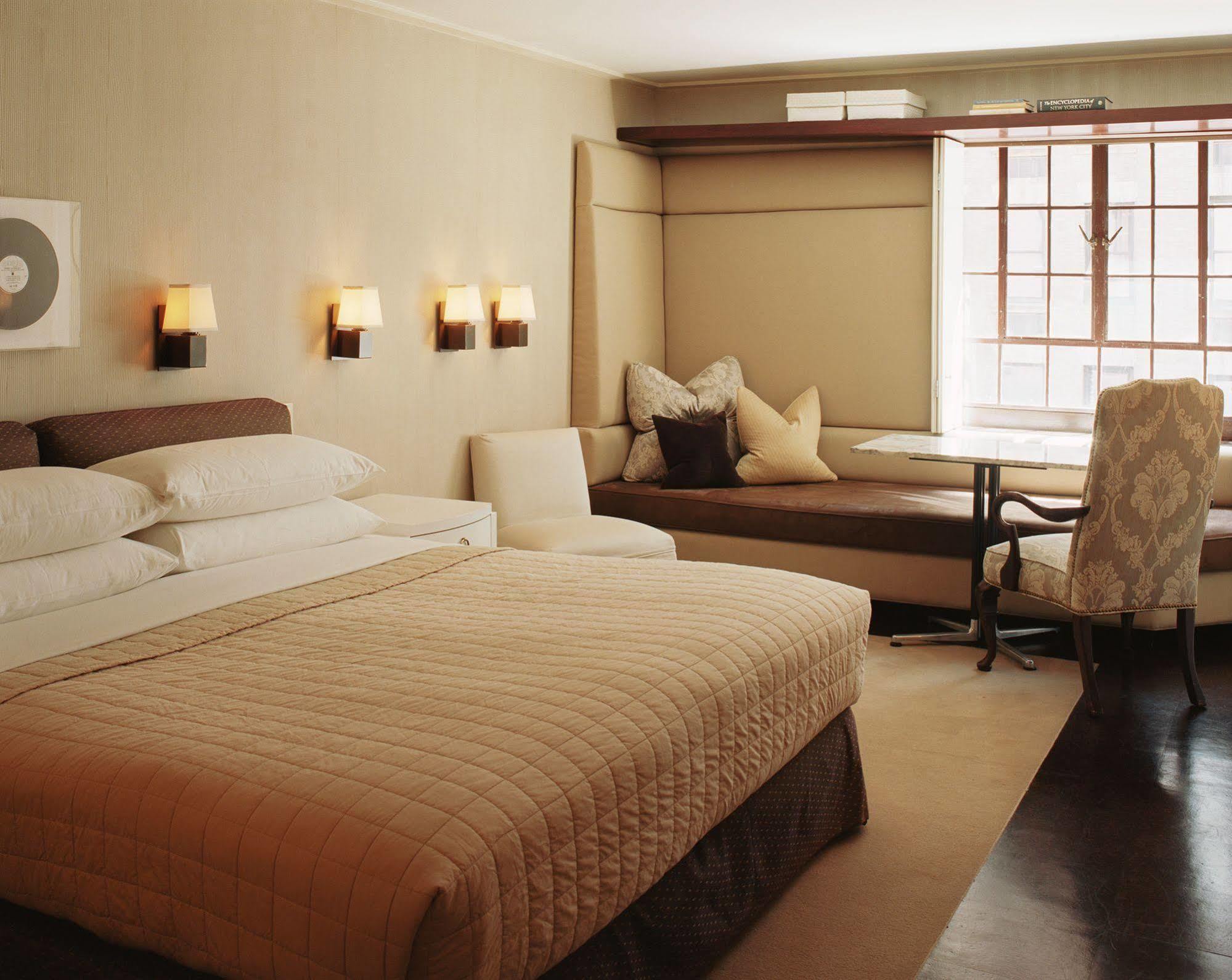 Khách sạn Club 4*