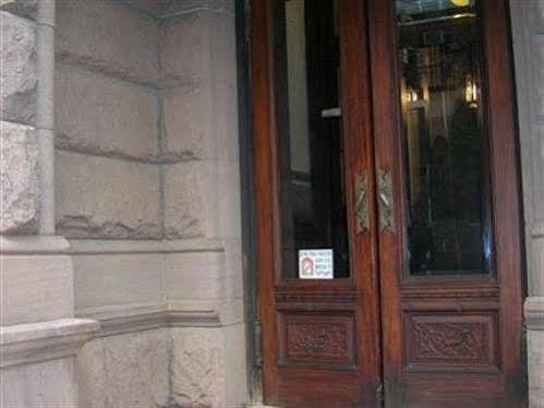 Upper West Side Brownstone Hotel 3*