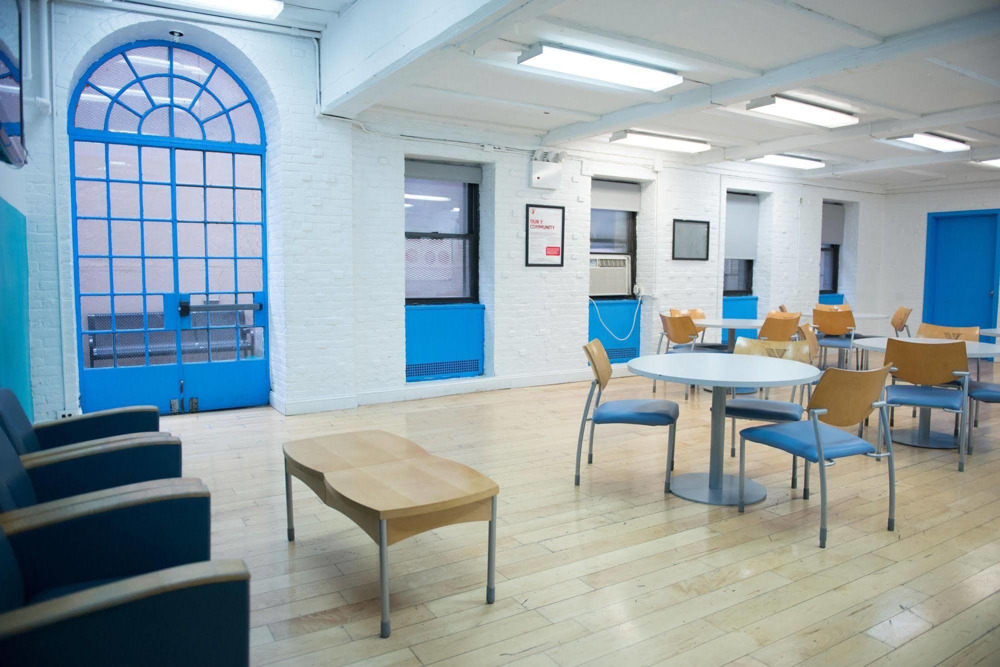 Albergue Harlem Ymca *