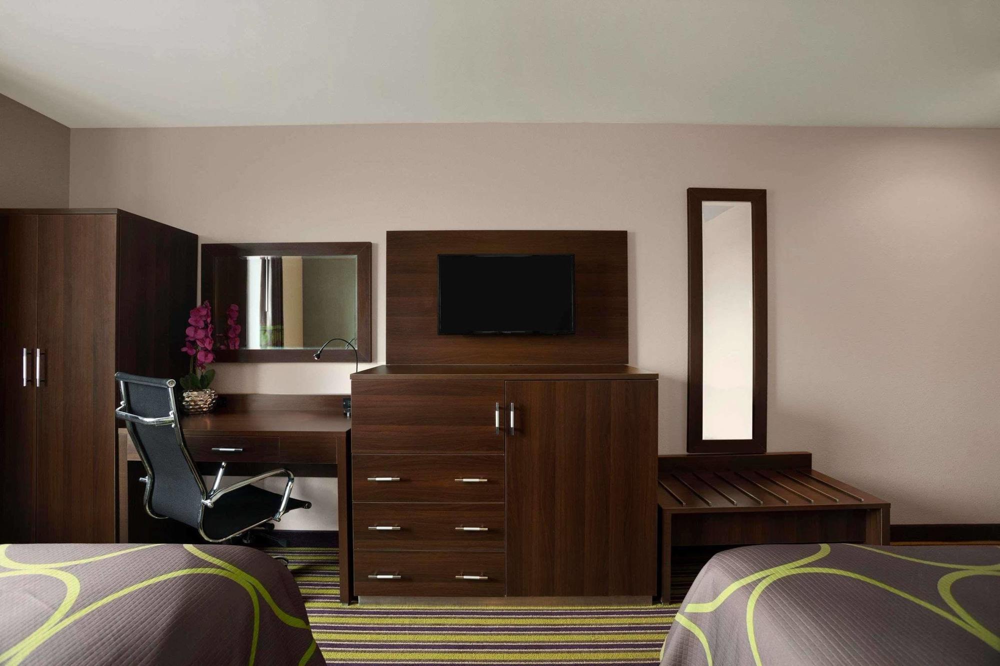 Super 8 Bronx Hotel Nova York