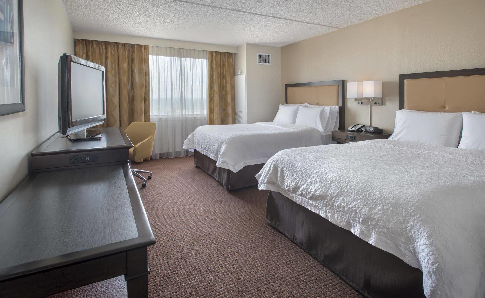 Hampton Ny-jfk Khách sạn