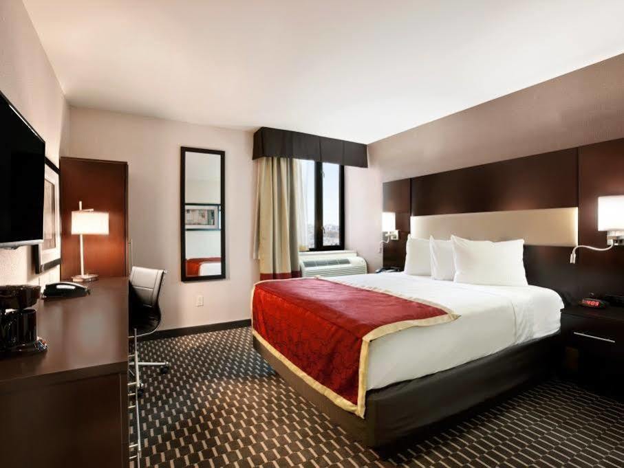 Howard Johnson By Wyndham Jamaica Ny Near Airtrain Jfk Khách sạn New York