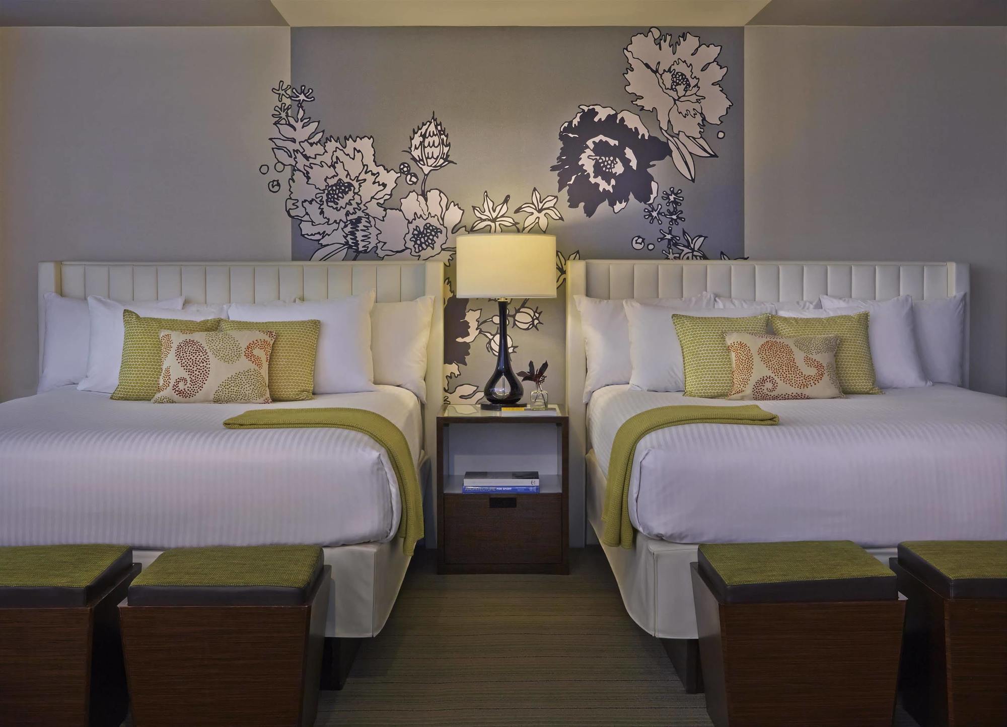 Khách sạn Stewart 4*