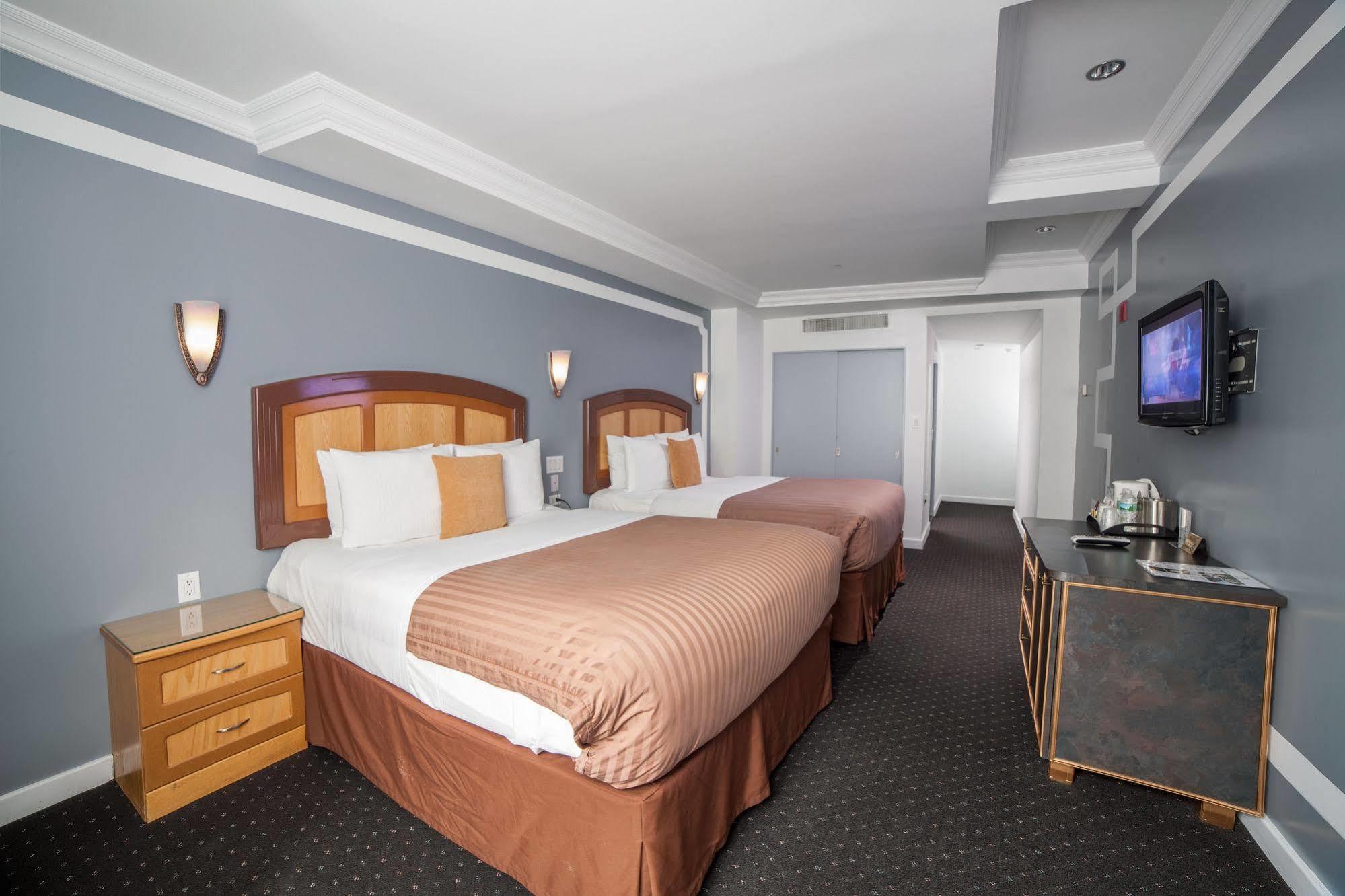 Khách sạn Mulberry 3*