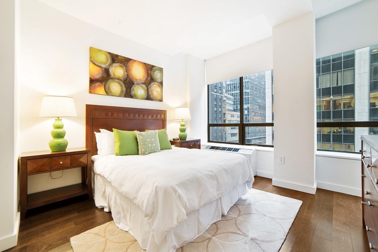 Churchill Living 95 Wall New York