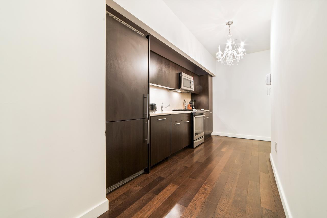 Churchill Living 95 Wall New York