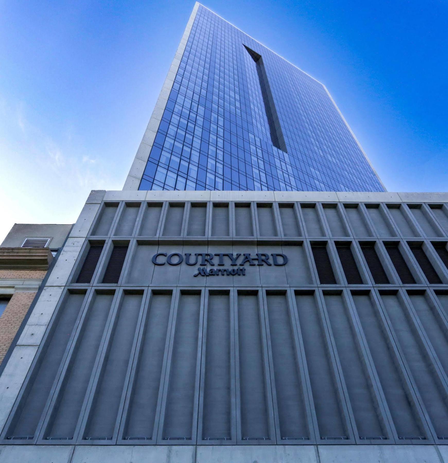 Khách sạn Courtyard By Marriott Long Island City/new York Manhattan View 3*