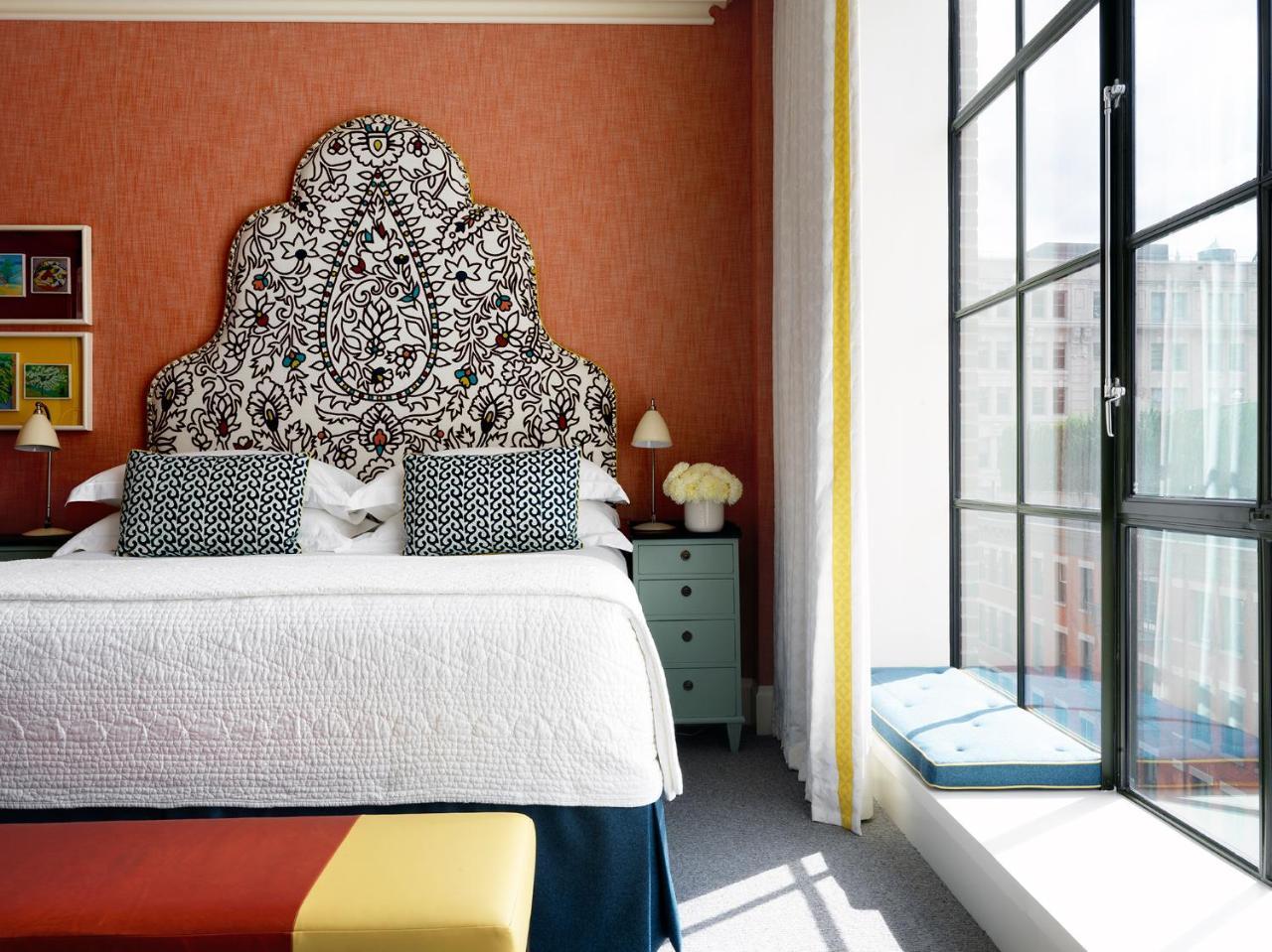 Khách sạn Crosby Street 5*